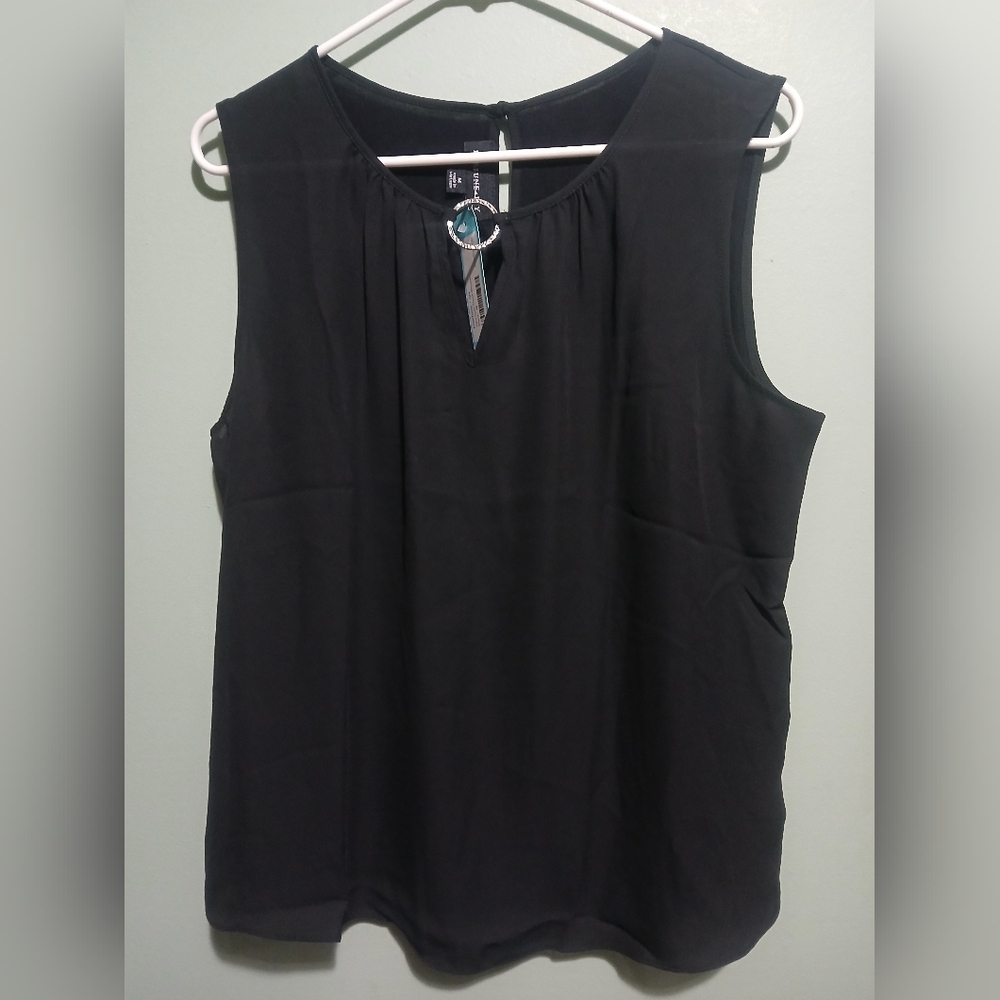 NWT Fortune + Ivy Top